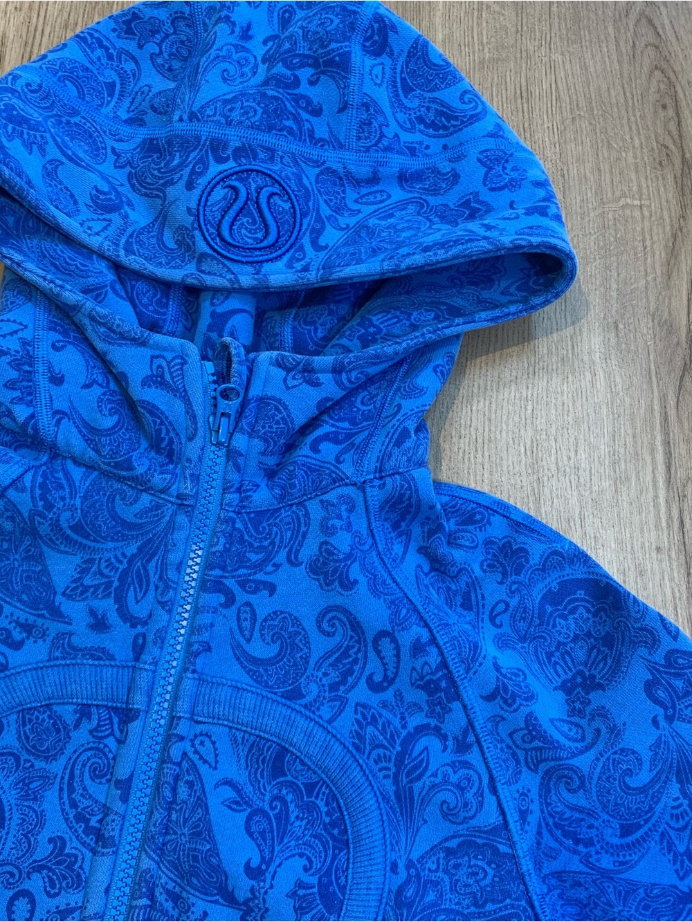 Lululemon Scuba Full Zip Hoodie Jacket Blue Paisley Print